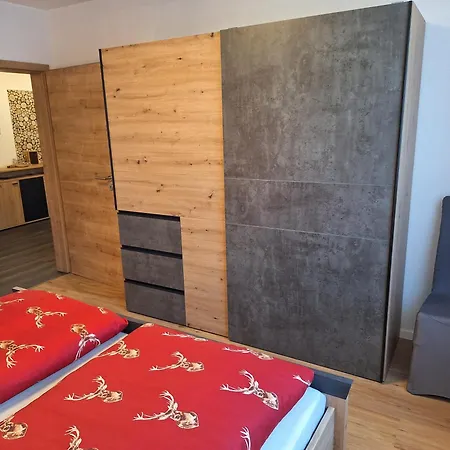 Wohlfuehlen Am Waldrand *