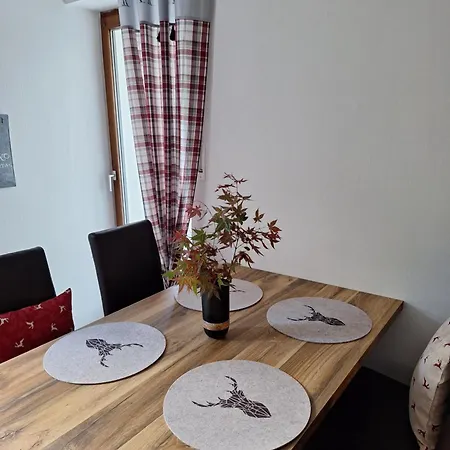 Wohlfuehlen Am Waldrand Apartamento *