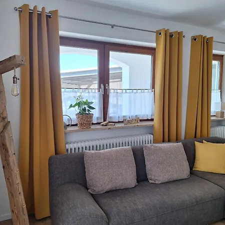 Wohlfuehlen Am Waldrand Apartamento *